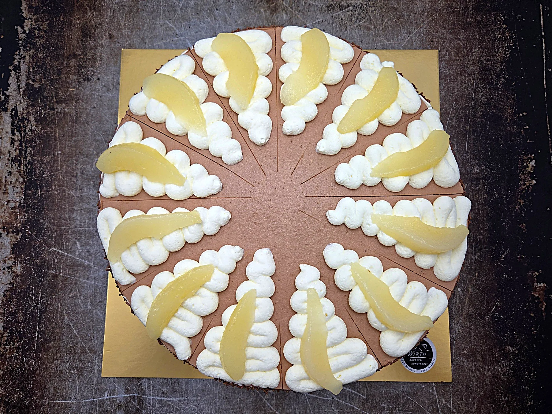 Schoggibirnentorte 26cm 10-12 Pers. – Bild 1