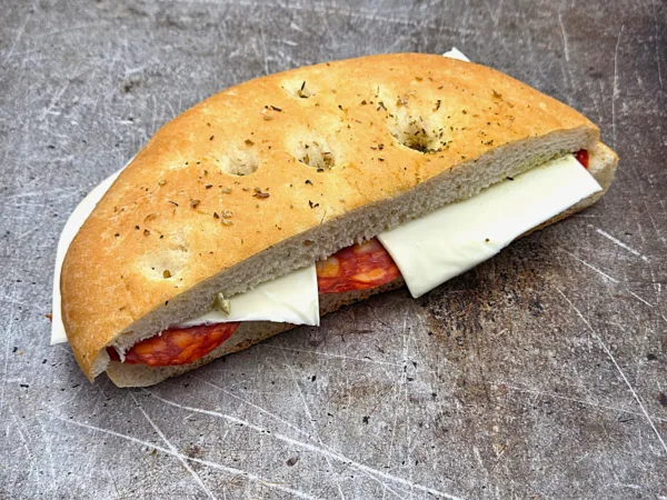 Hotsandwiches scharfer Salami