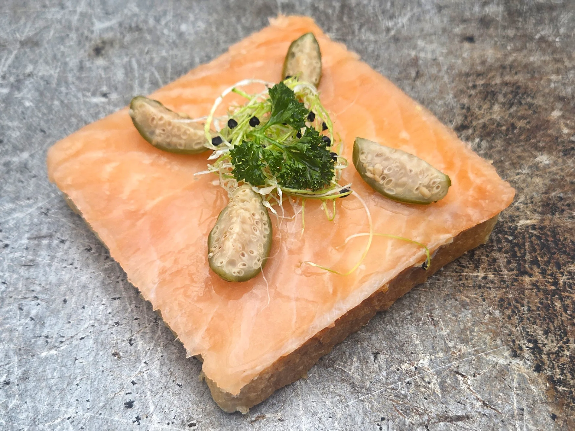 Canapé Lachs – Bild 1